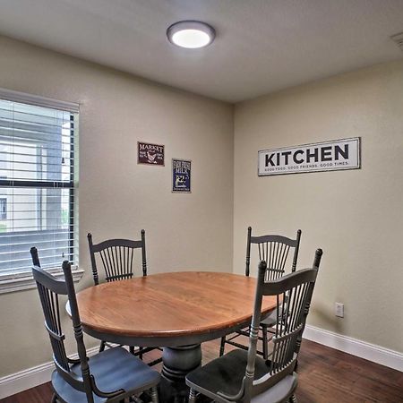 Branson Condo With Pool Access, Walk To Fishing 外观 照片