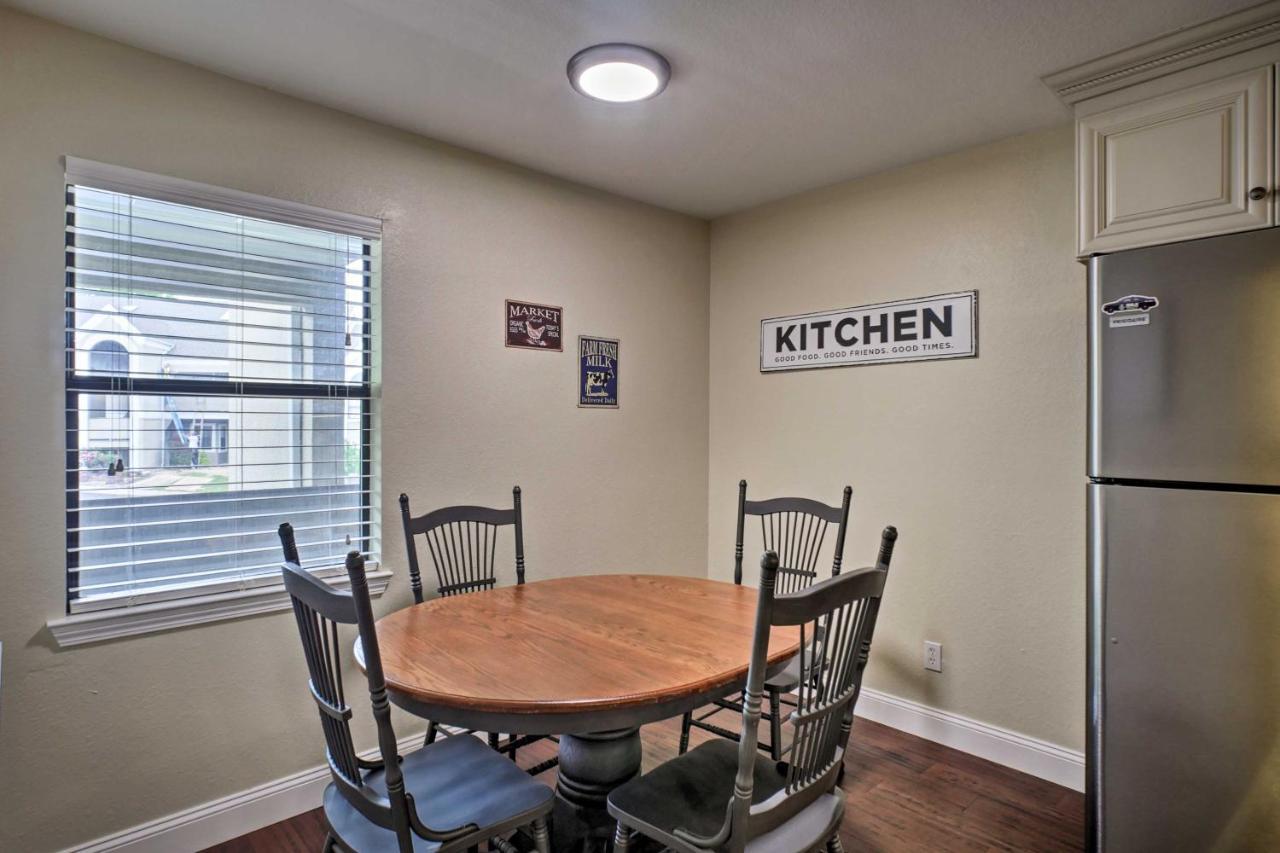 Branson Condo With Pool Access, Walk To Fishing 外观 照片