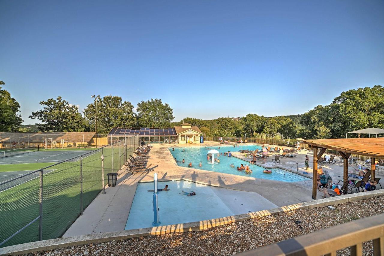 Branson Condo With Pool Access, Walk To Fishing 外观 照片