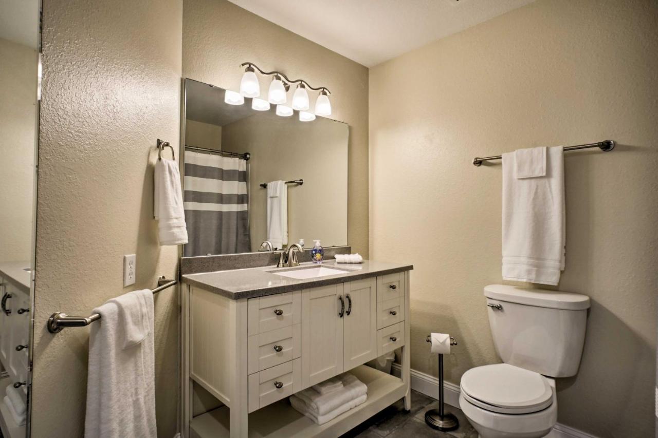 Branson Condo With Pool Access, Walk To Fishing 外观 照片