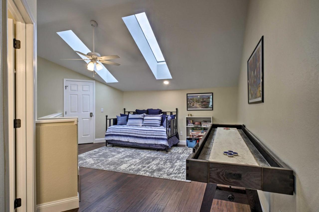 Branson Condo With Pool Access, Walk To Fishing 外观 照片